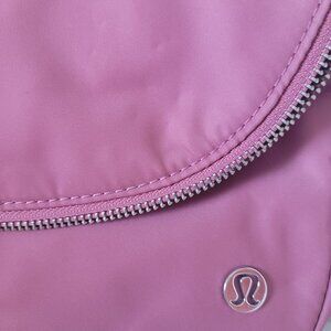 Lululemon bag